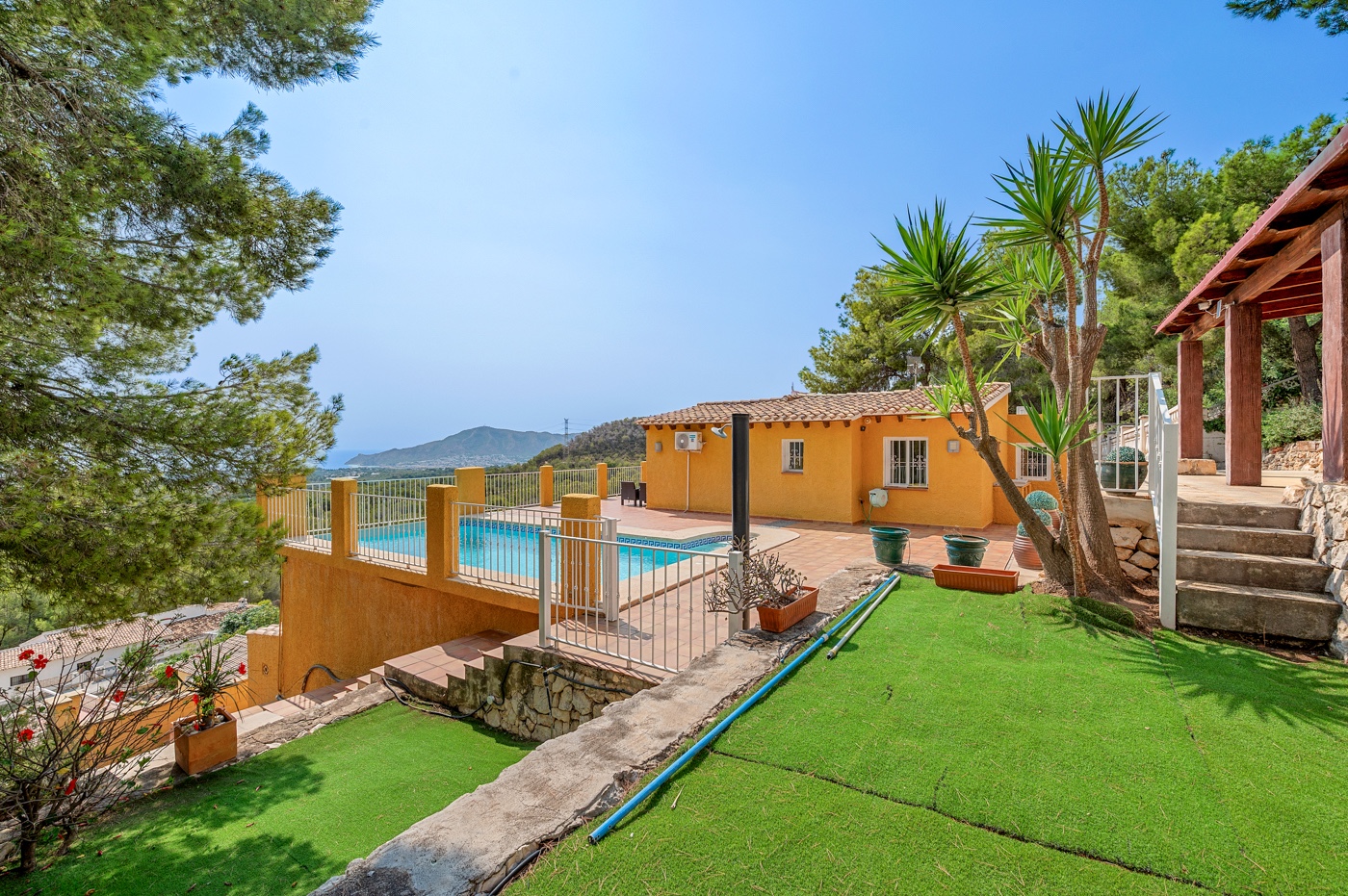 Villa in Sant Joan d'Alacant - view 1