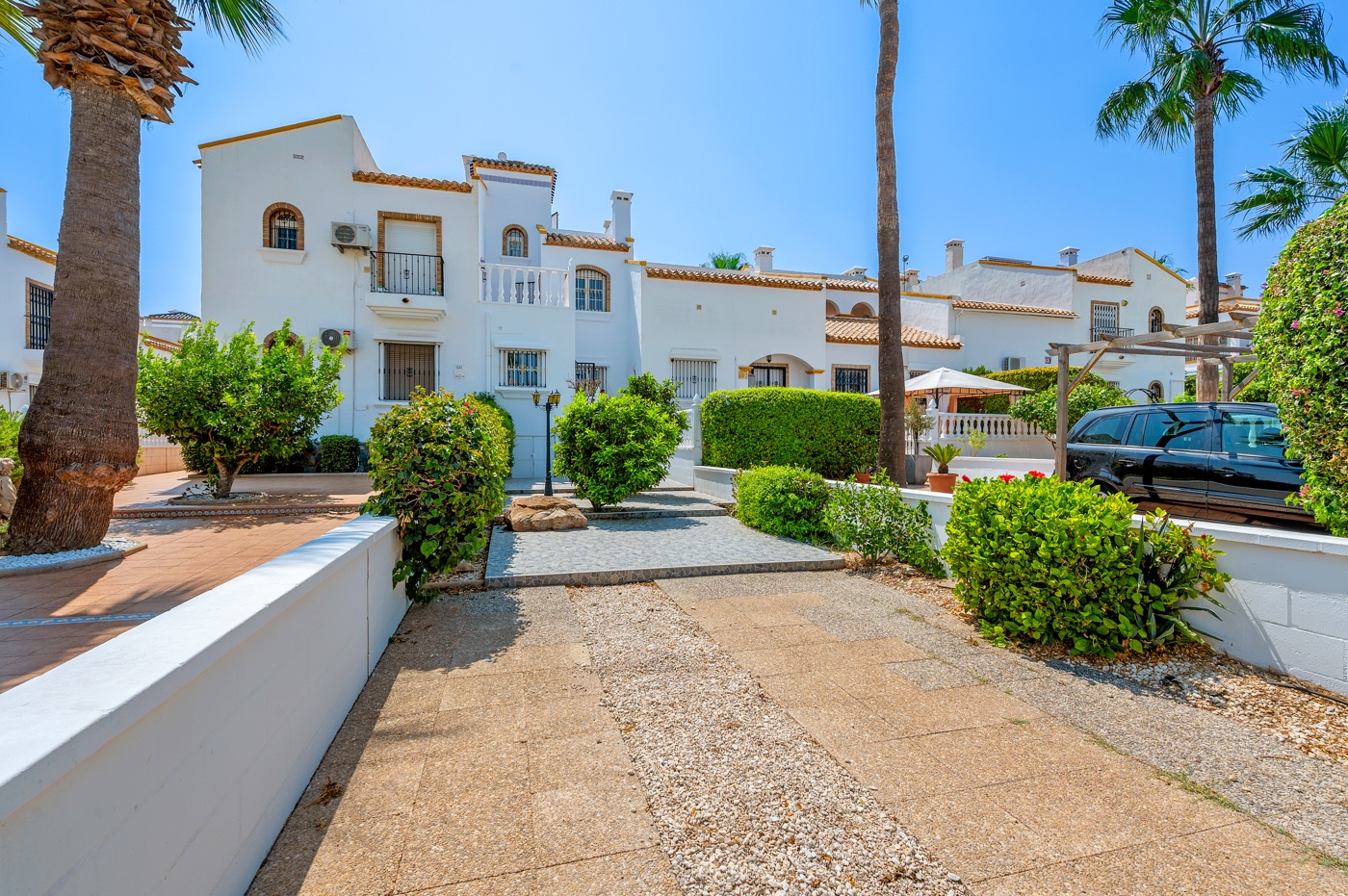 House in Urbanizacion los Balcones - view 1