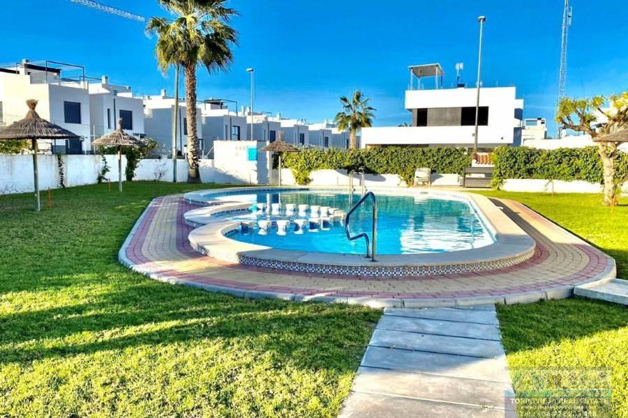 House in Urbanizacion los Balcones - view 1