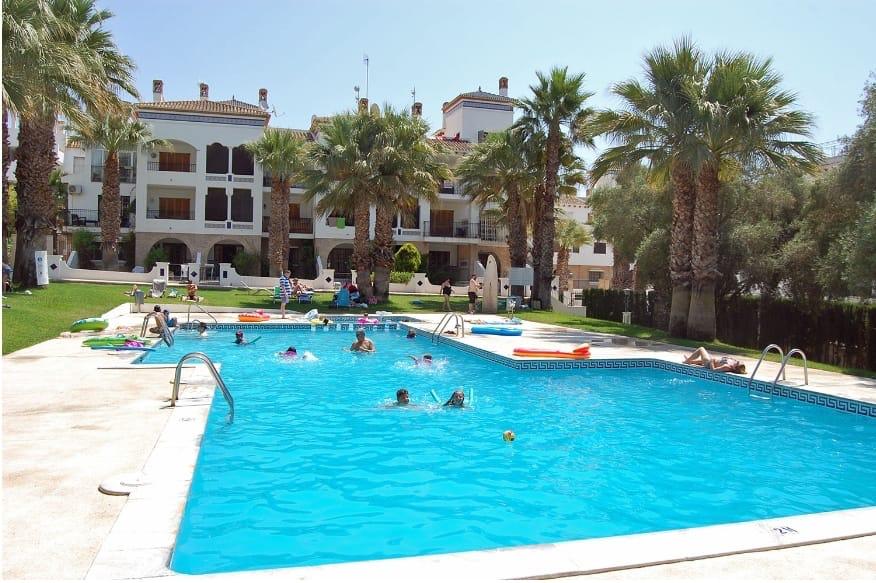 Apartment in Urbanizacion los Balcones - view 1
