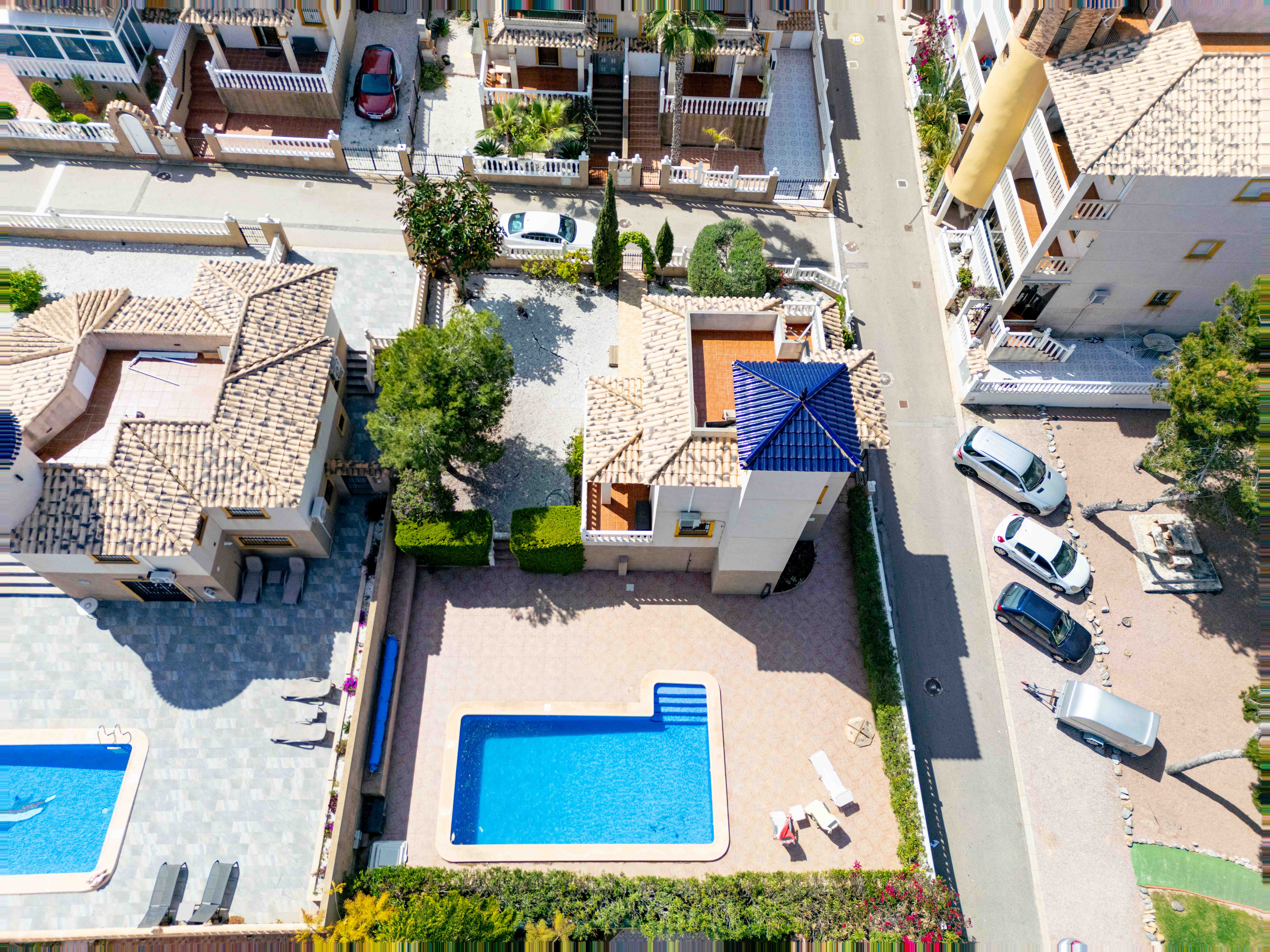 Villa in Alicante - view 1