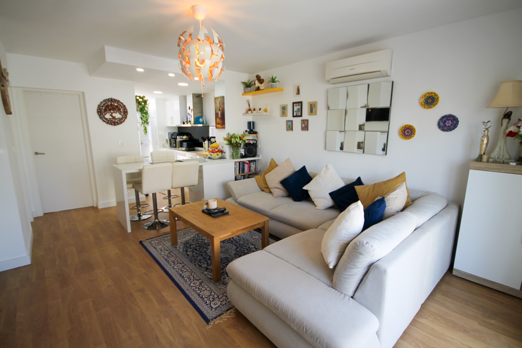 House in Villamartin - view 1