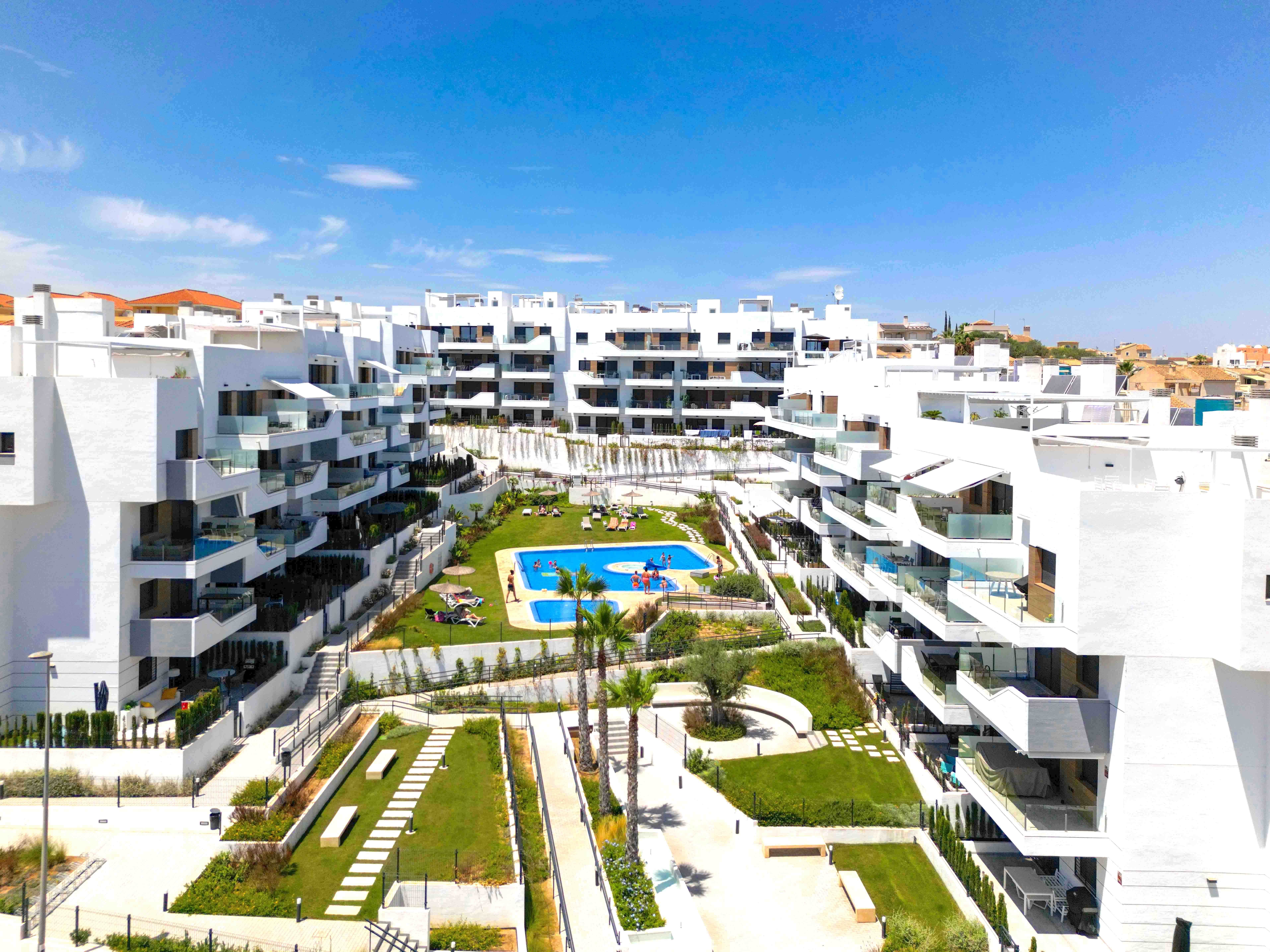 Apartment in Urbanizacion los Balcones - view 1