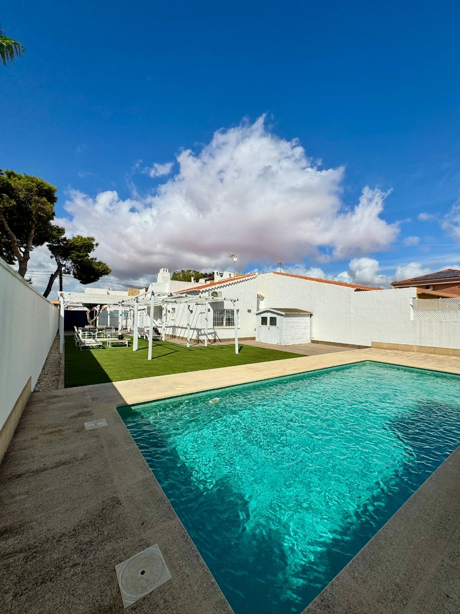 House in Torrevieja - view 1
