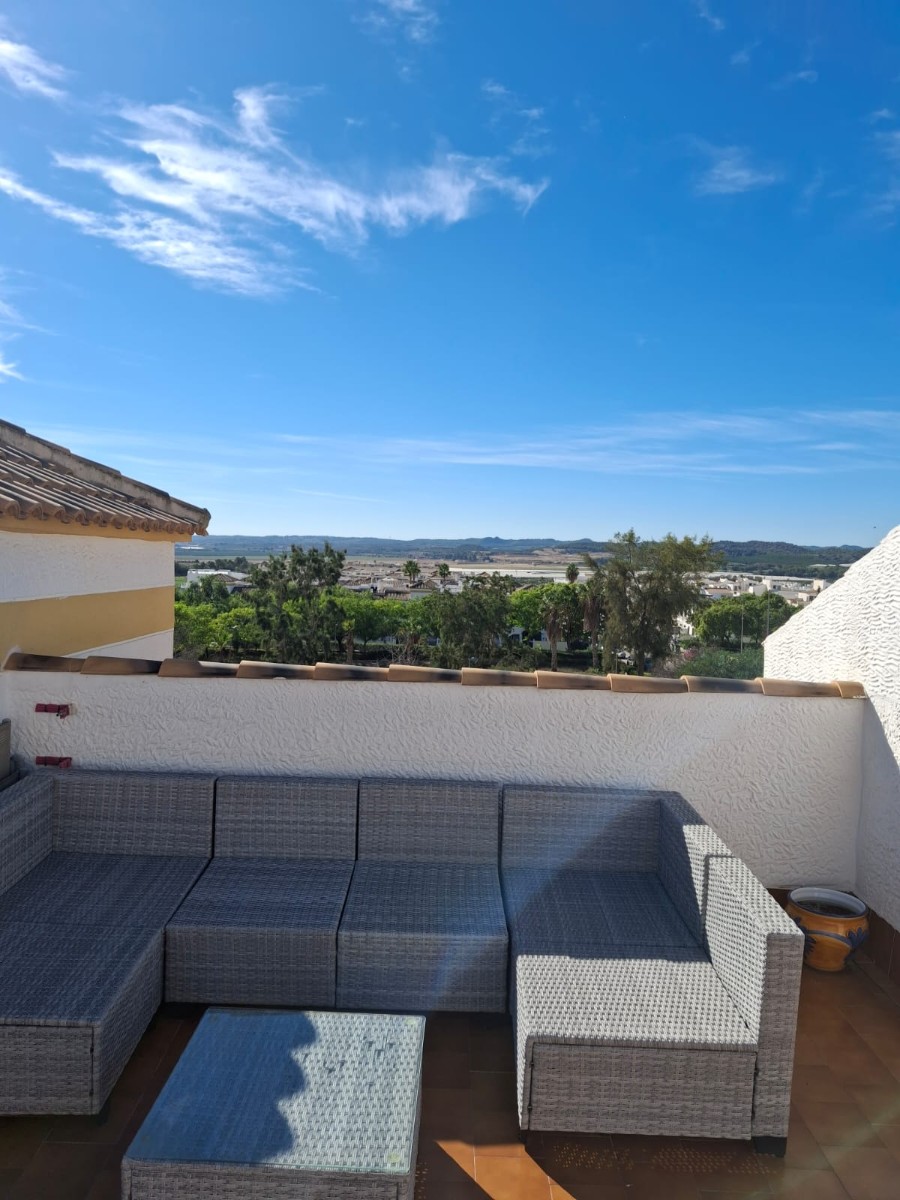Apartment in Los Montesinos - view 1