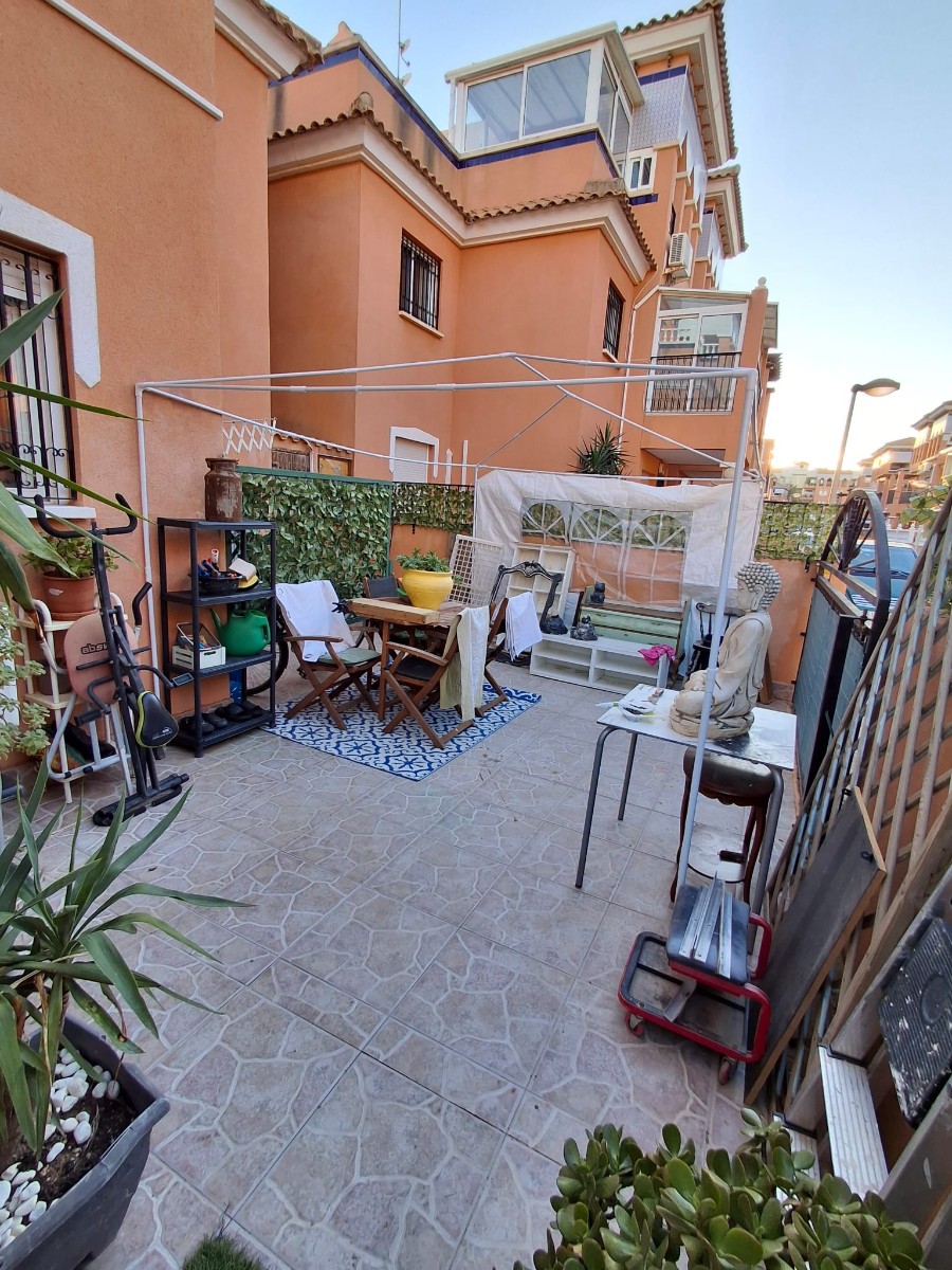 Apartment in Playa Flamenca - view 1