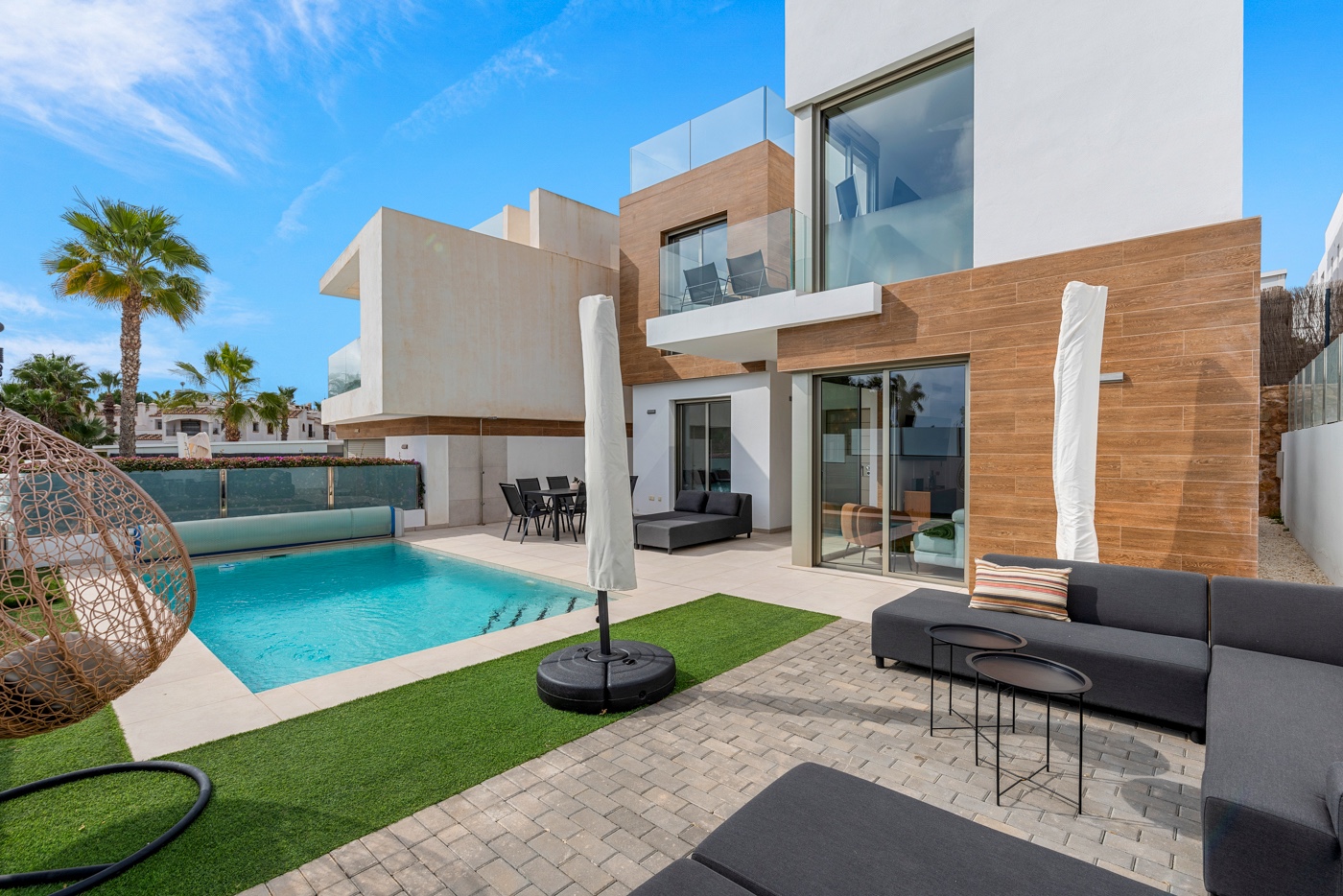 House in Urbanizacion los Balcones - view 1