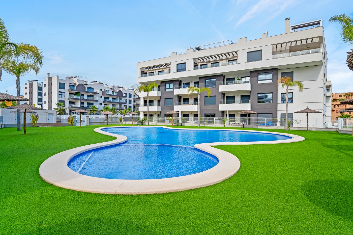 House in Urbanizacion los Balcones - view 1