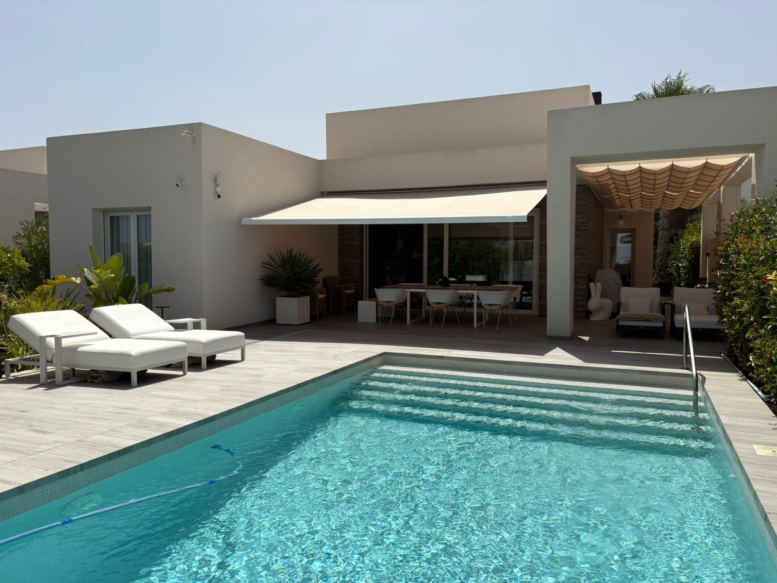 Villa in Alicante - view 1