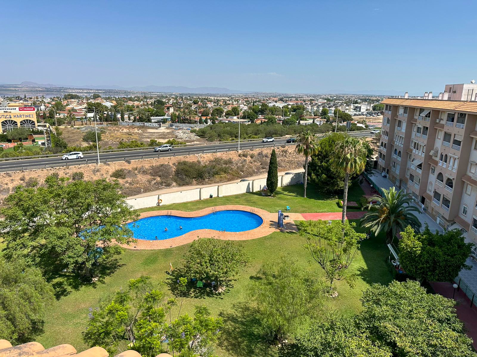 Apartment in Alicante - view 1