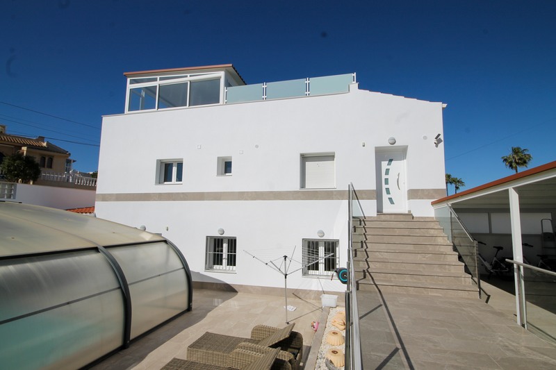 House in Alicante - view 1