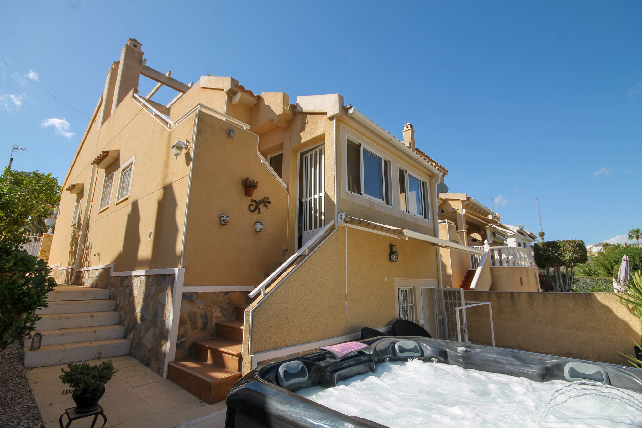 House in Dehesa de Campoamor - view 1