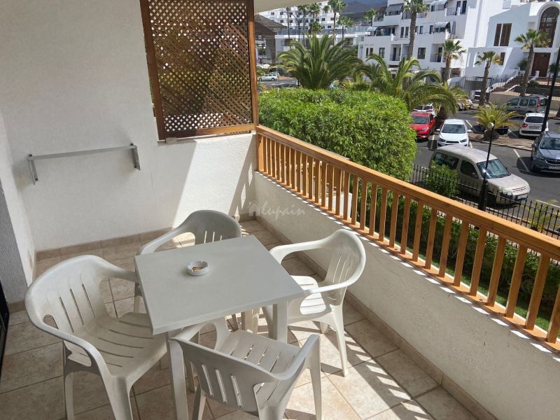 Apartment in Los Cristianos - view 1