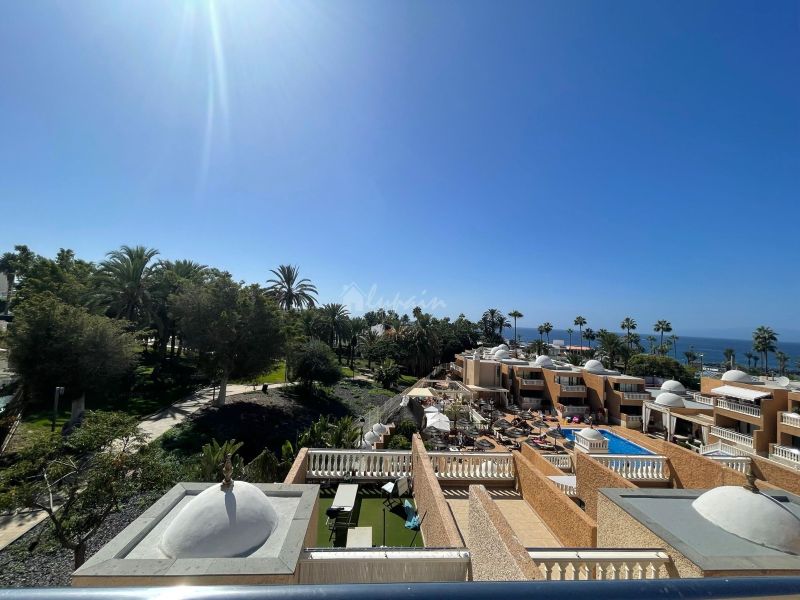 Apartment in Playa de las Americas - view 1