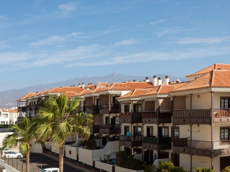 Apartment in Arona - view 1
