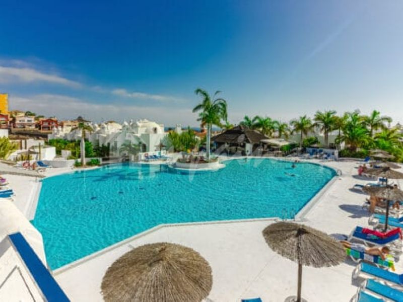 Apartment in La Caleta - view 1