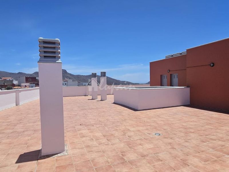 Apartment in Arona - view 1