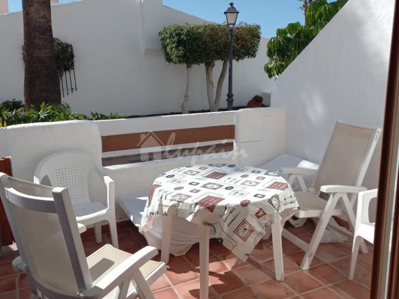 Apartment in Los Cristianos - view 1