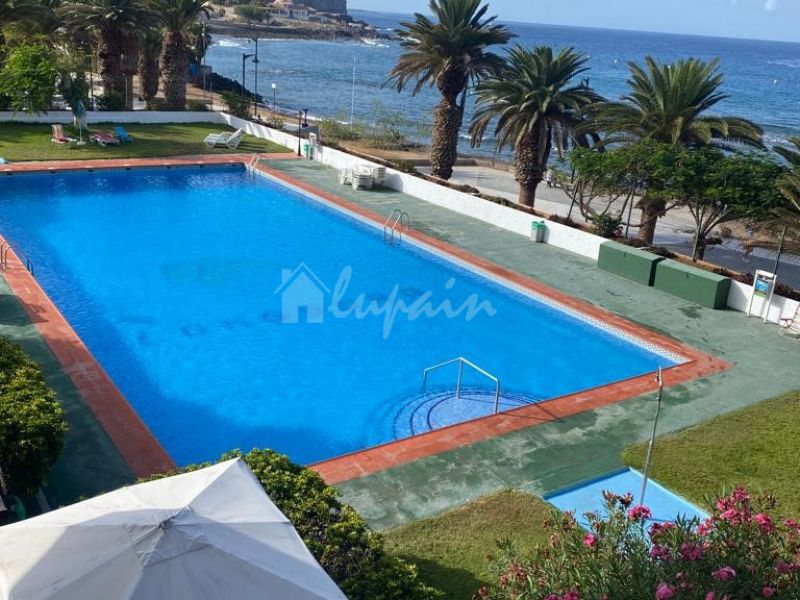Apartment in Los Cristianos - view 1
