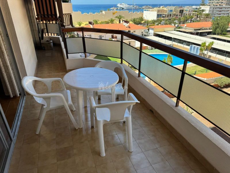 Apartment in Arona - view 1