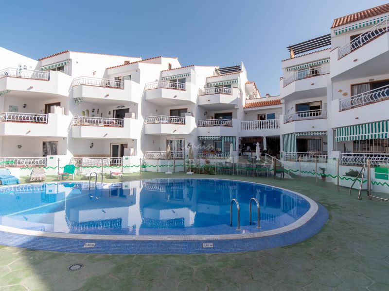 Apartment in Arona - view 1