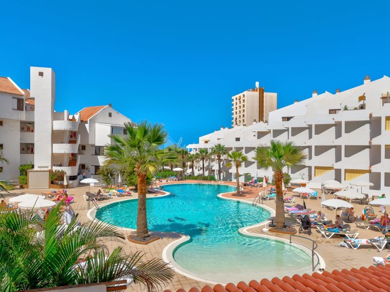 Apartment in Los Cristianos - view 1