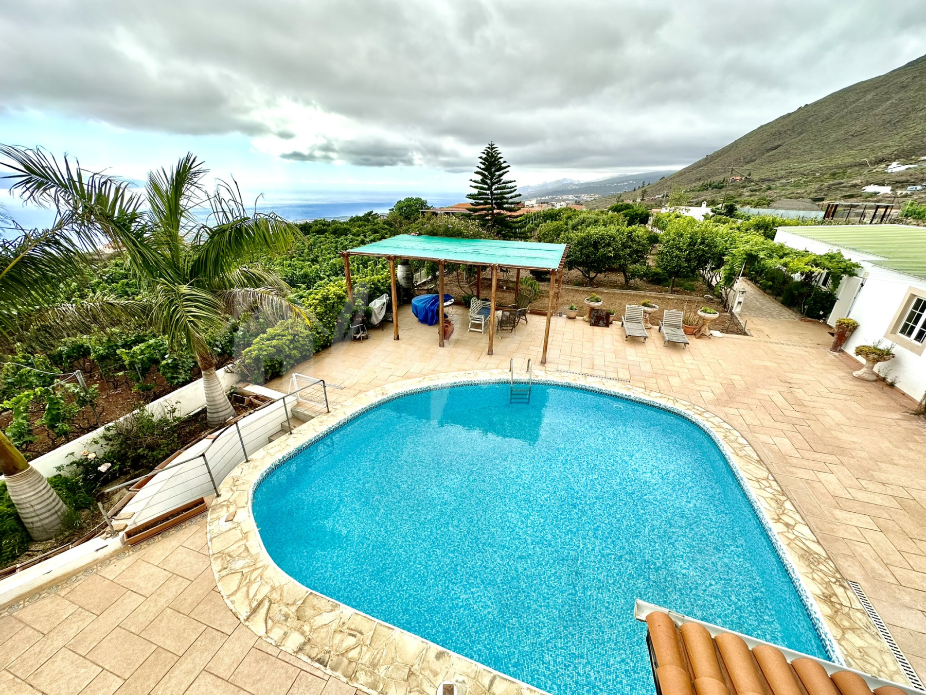 Villa in Tenerife - view 1