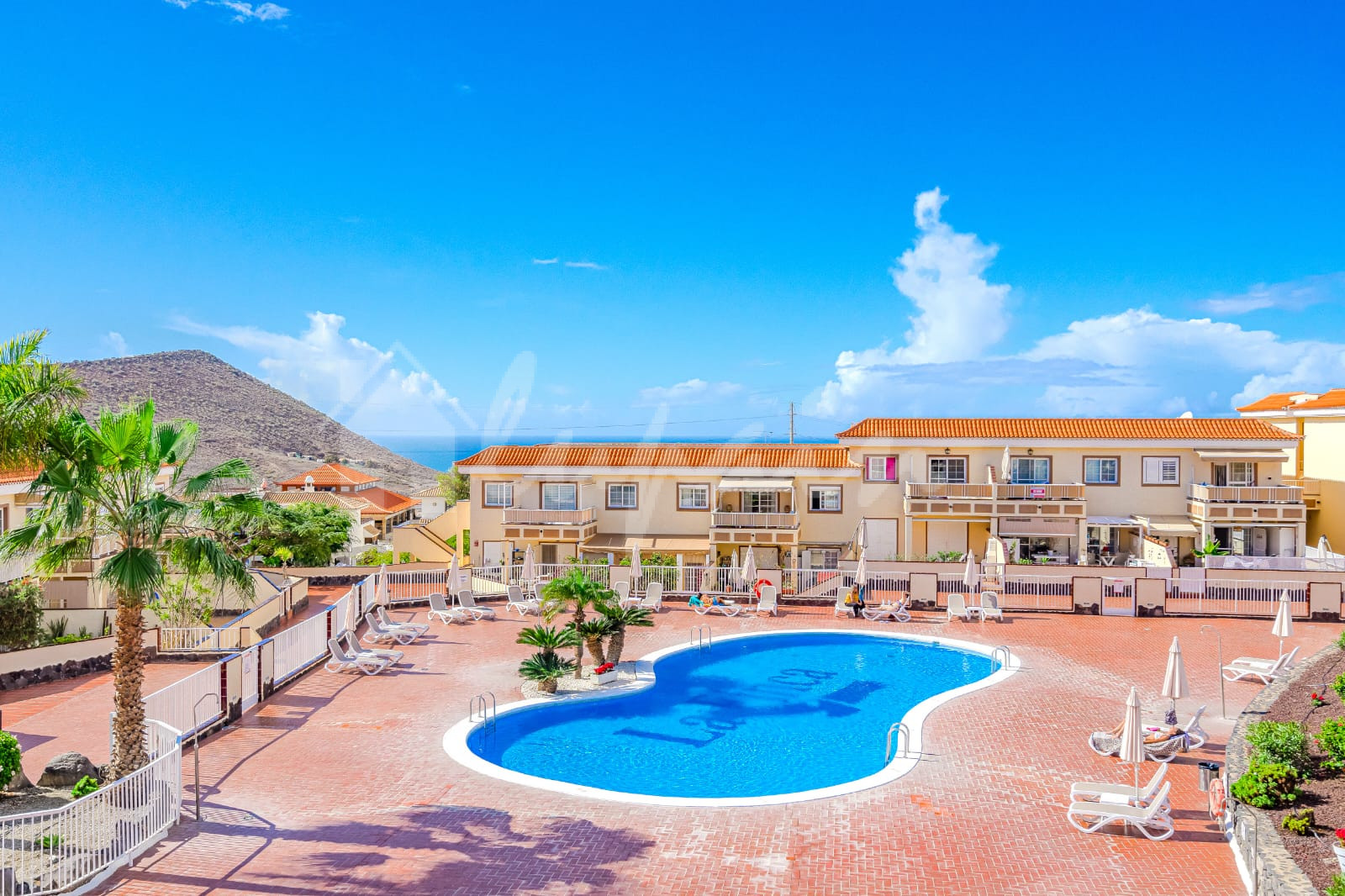 Apartment in Chayofa - view 1