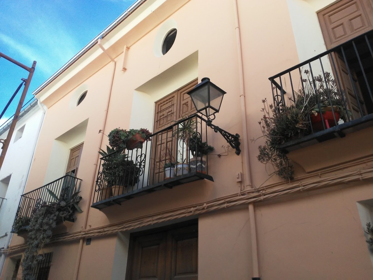 House in Ayora - view 1