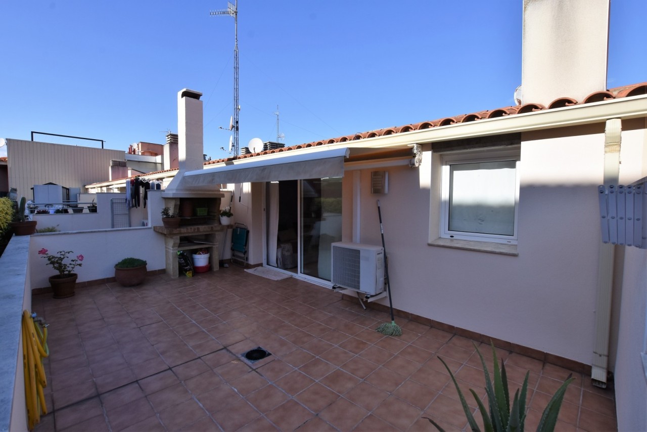 House in Girona - view 1
