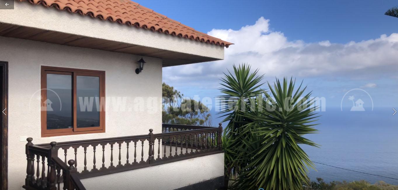 Villa in Santa Cruz de Tenerife - view 1