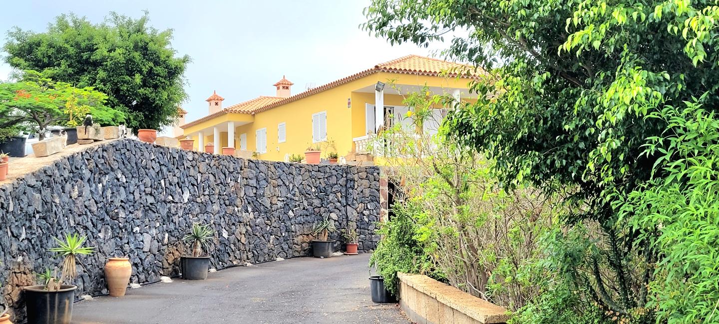 Villa in Tenerife - view 1