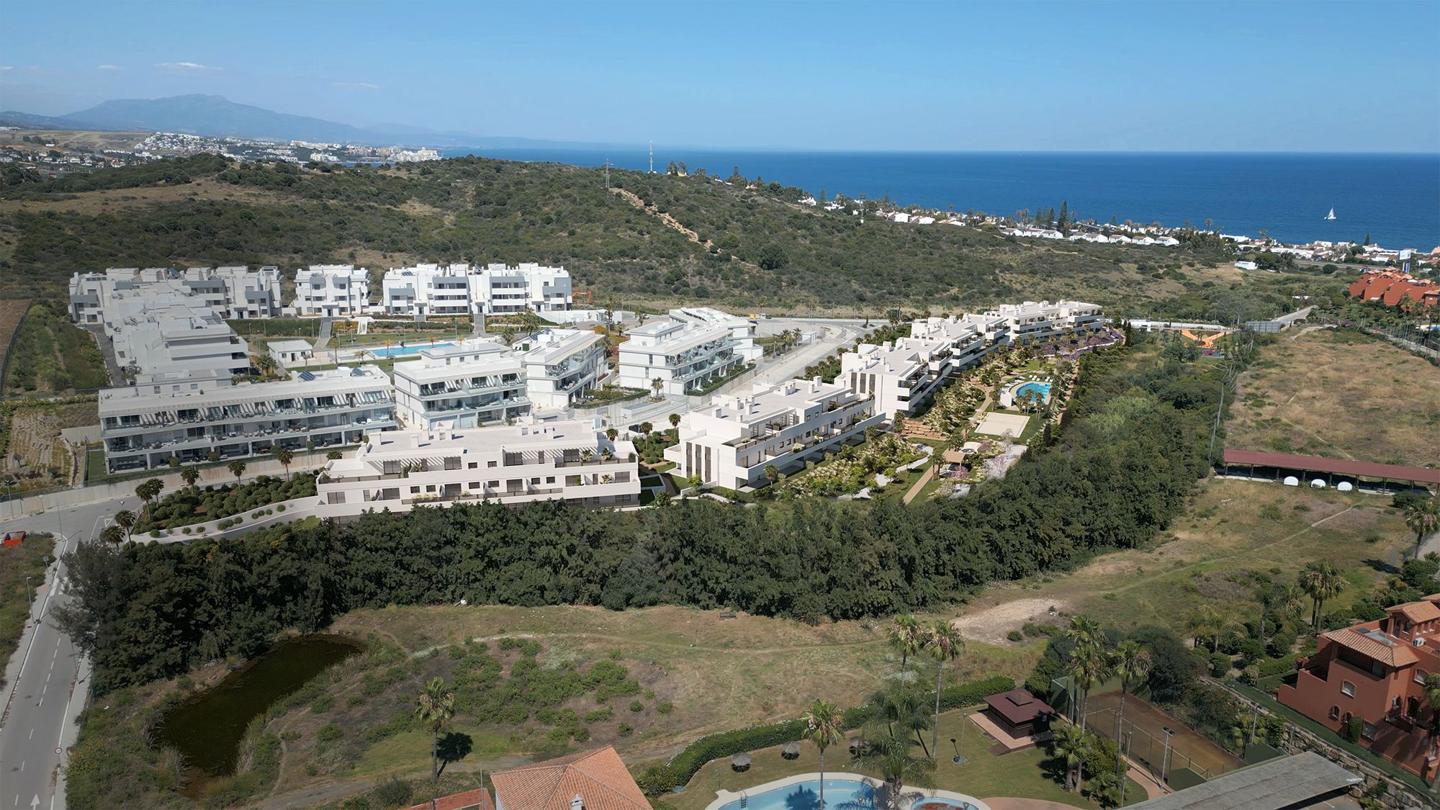 Penthouse in Estepona - view 1