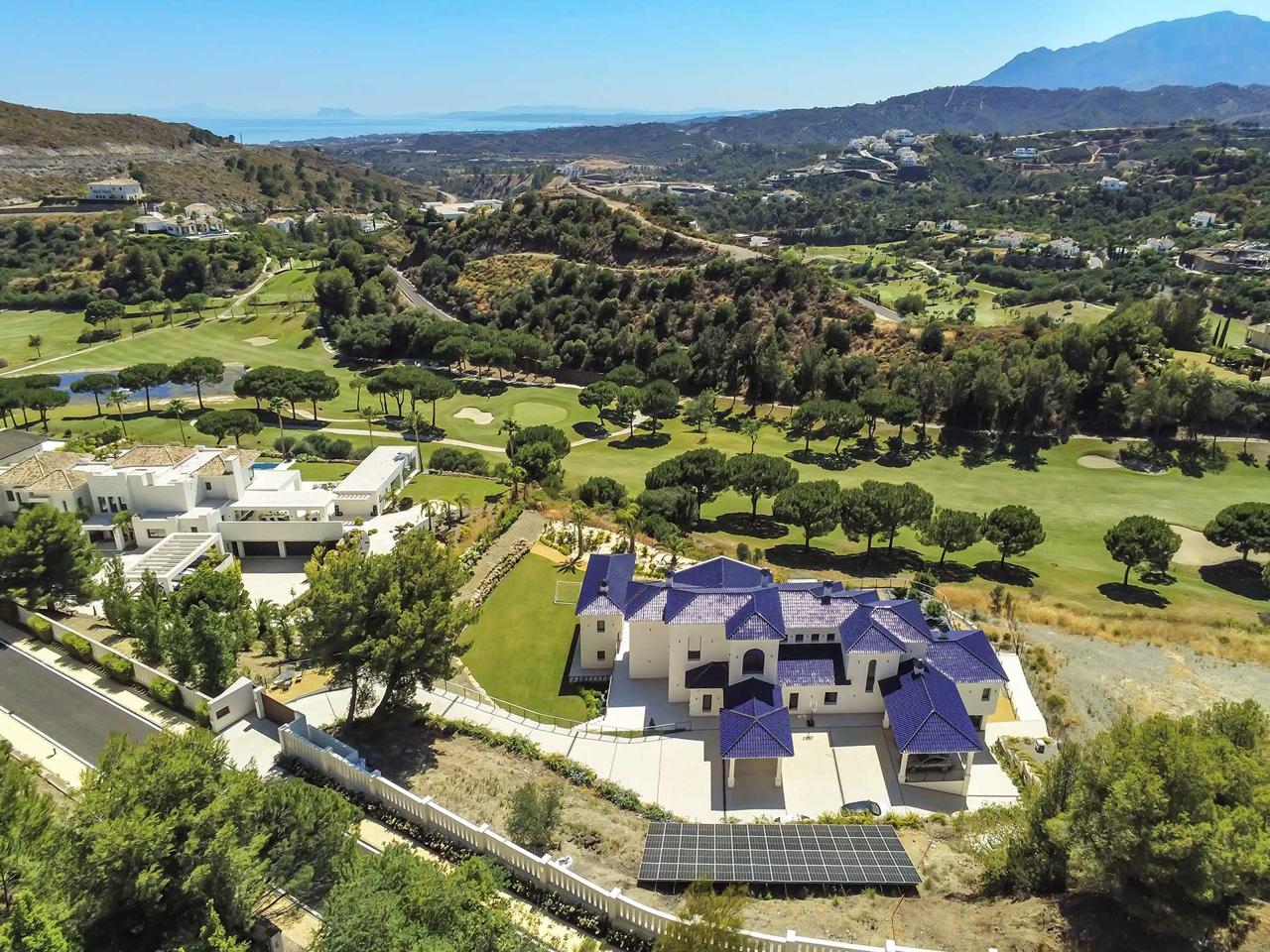 House in Malaga - view 1