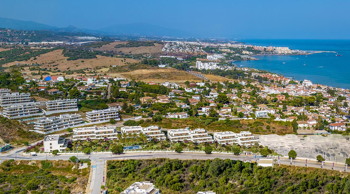 Apartment in Estepona - view 1
