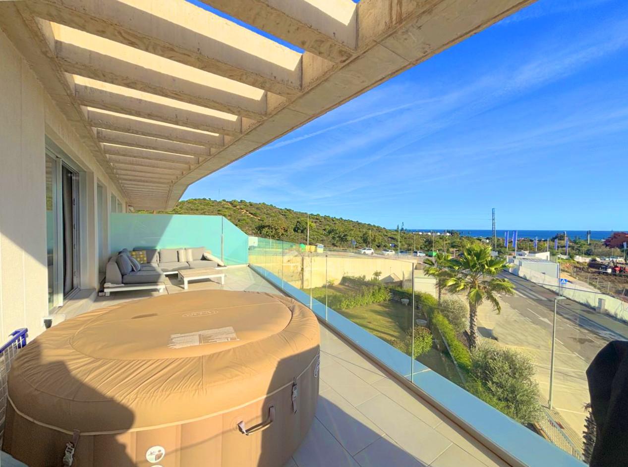 Penthouse in Estepona - view 1
