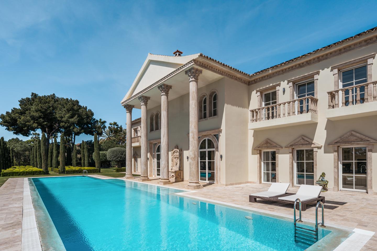 House in Marbella - view 1