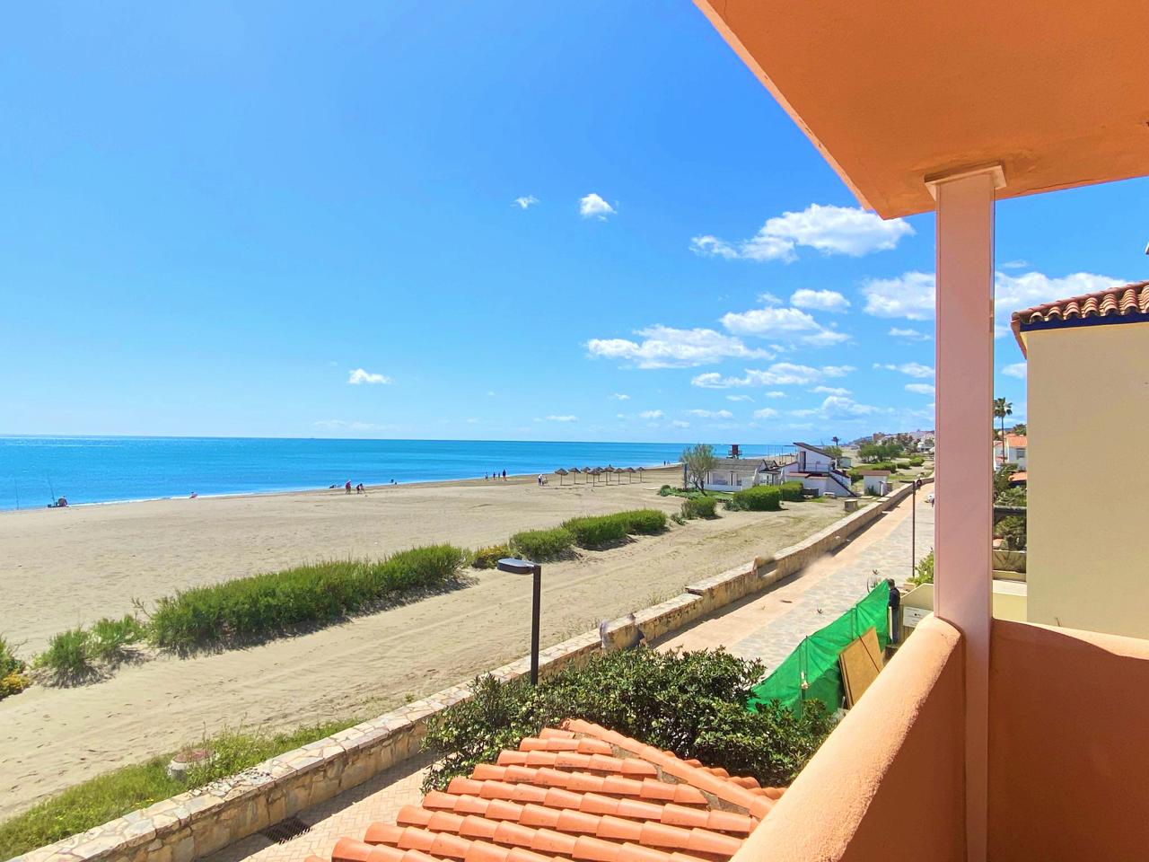 House in Casares de Arbas - view 1