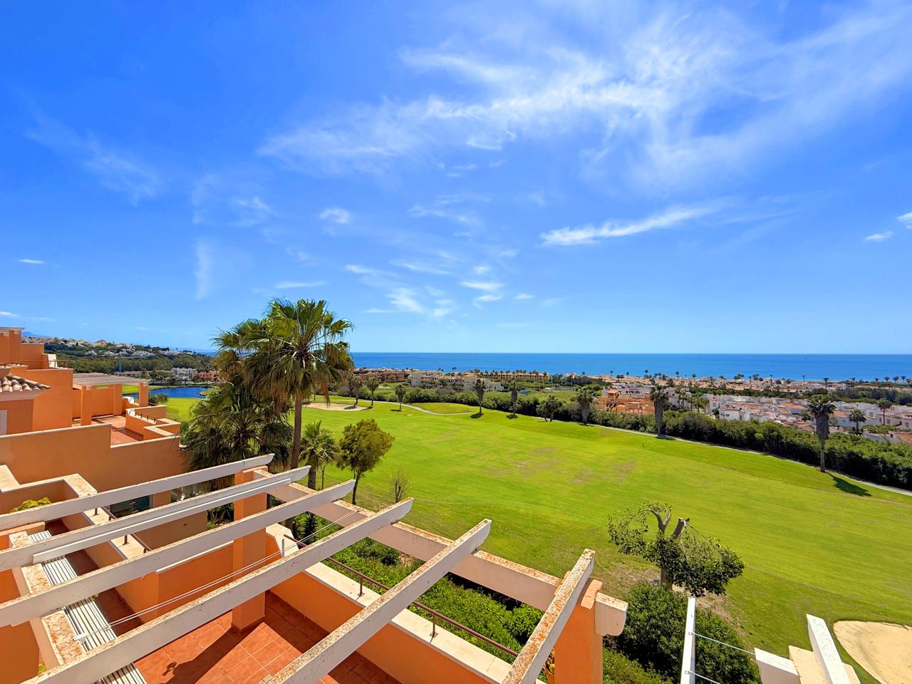 Penthouse in Casares de Arbas - view 1