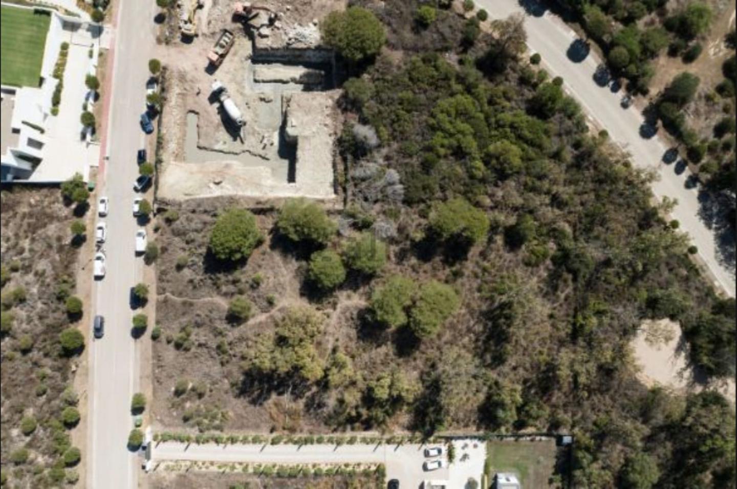 Land in Sotogrande - view 1
