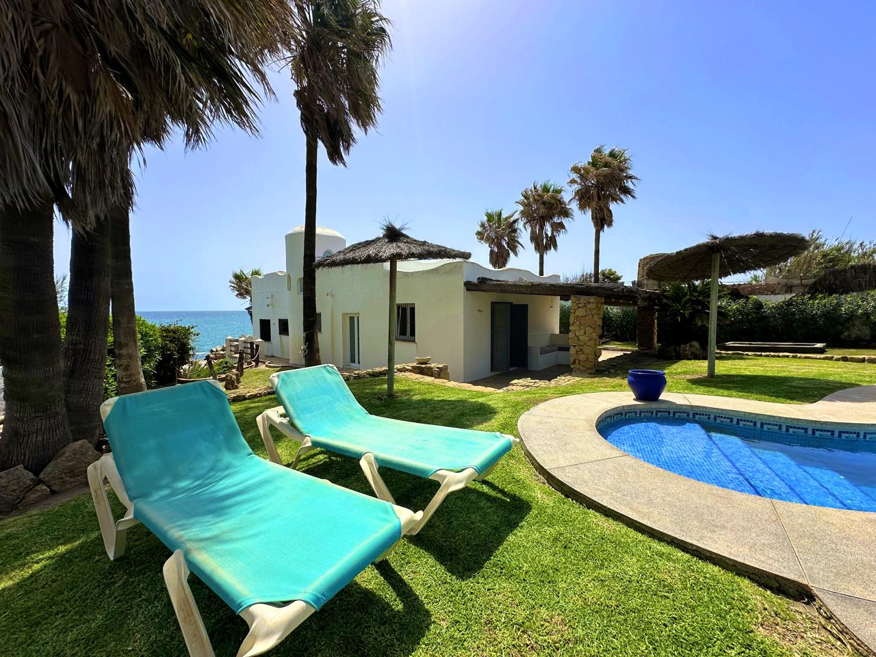 Villa in Malaga - view 1