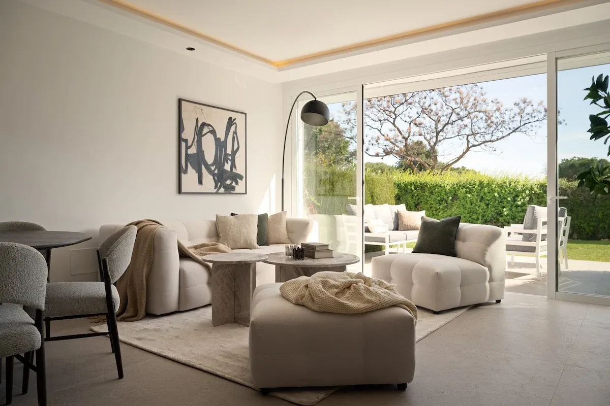 Apartment in Marbella Del Este - view 1