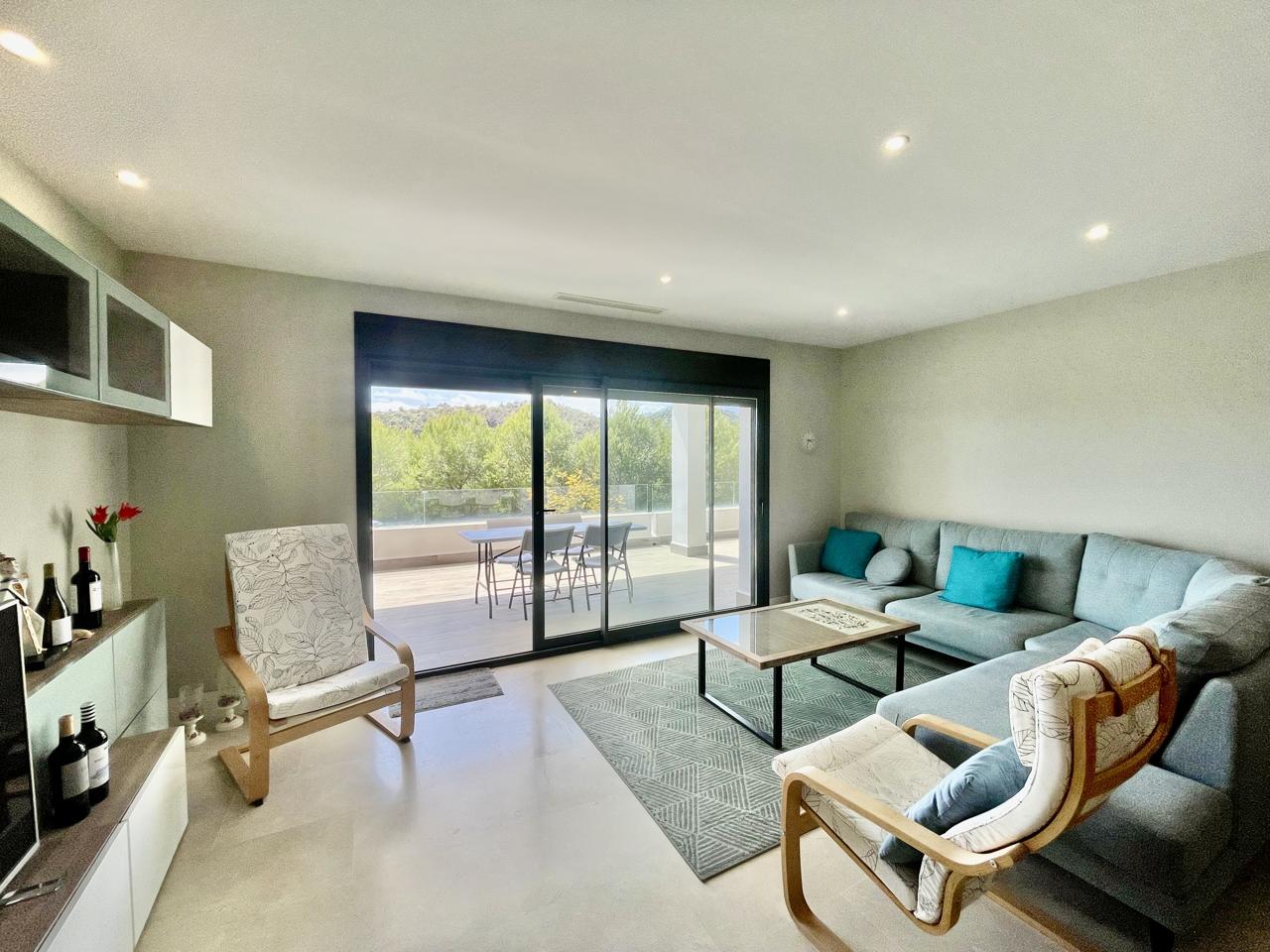 Apartment in Estepona - view 1