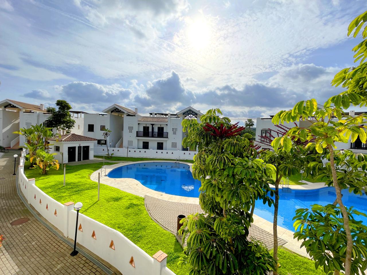 Apartment in San Roque - view 1