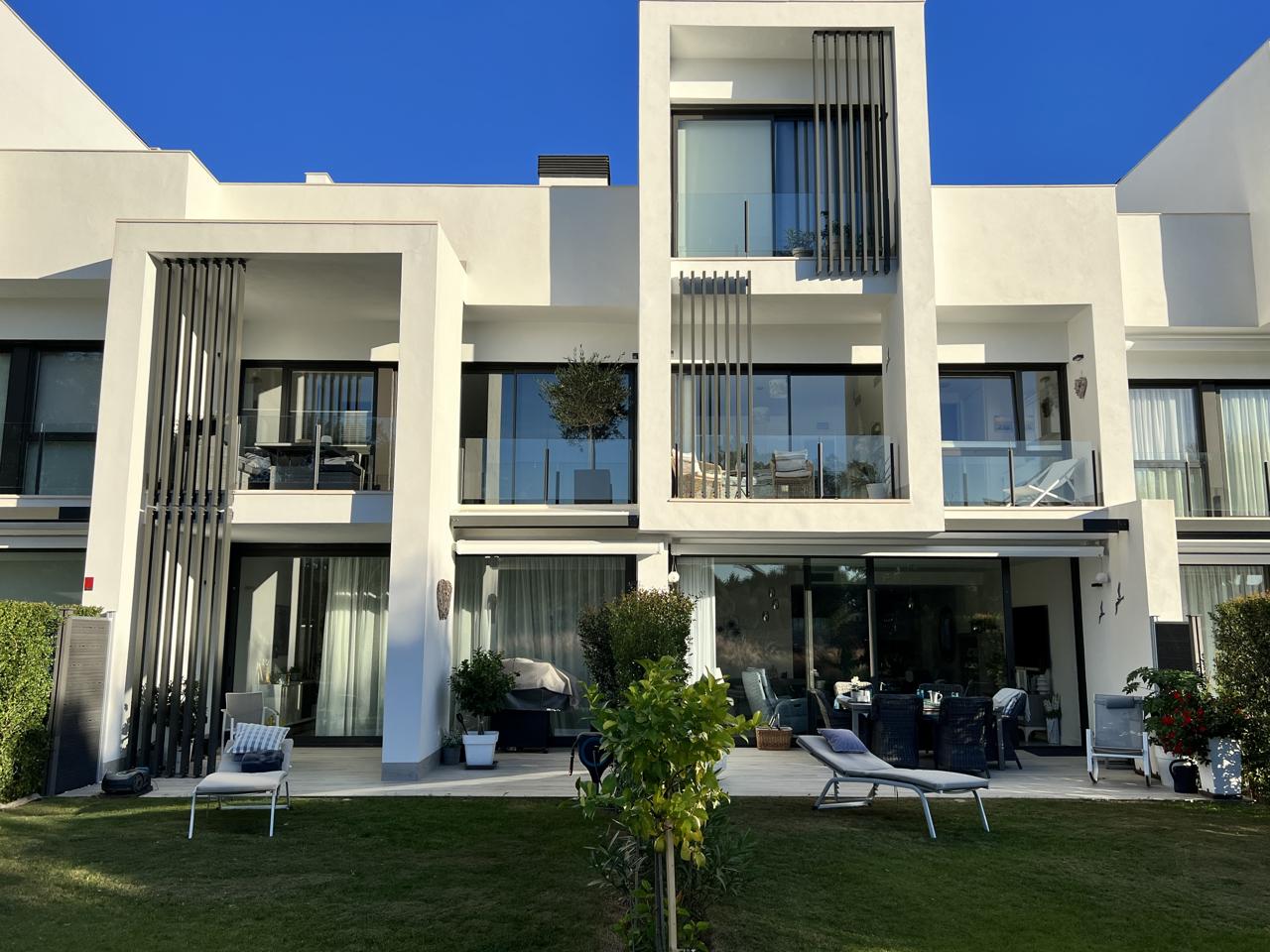Villa in San Roque Club - view 1