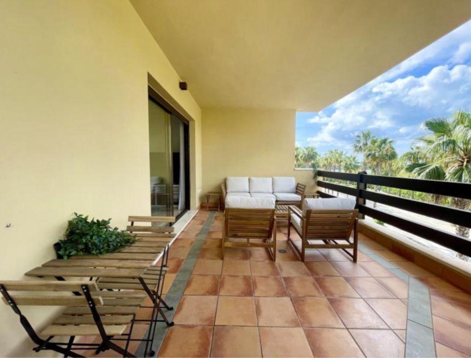 Apartment in San Roque Club - view 1