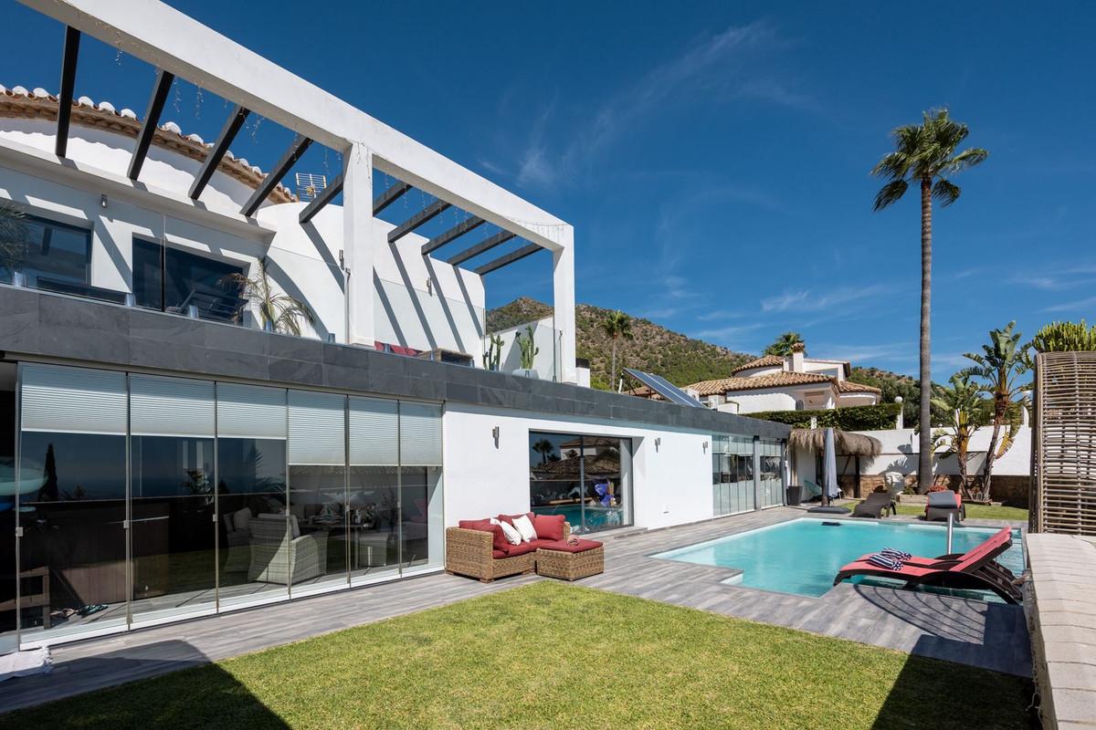 Villa in Mijas Costa - view 1