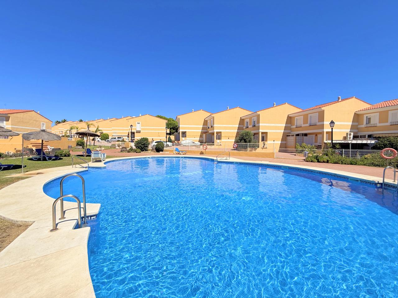 House in Manilva - view 1