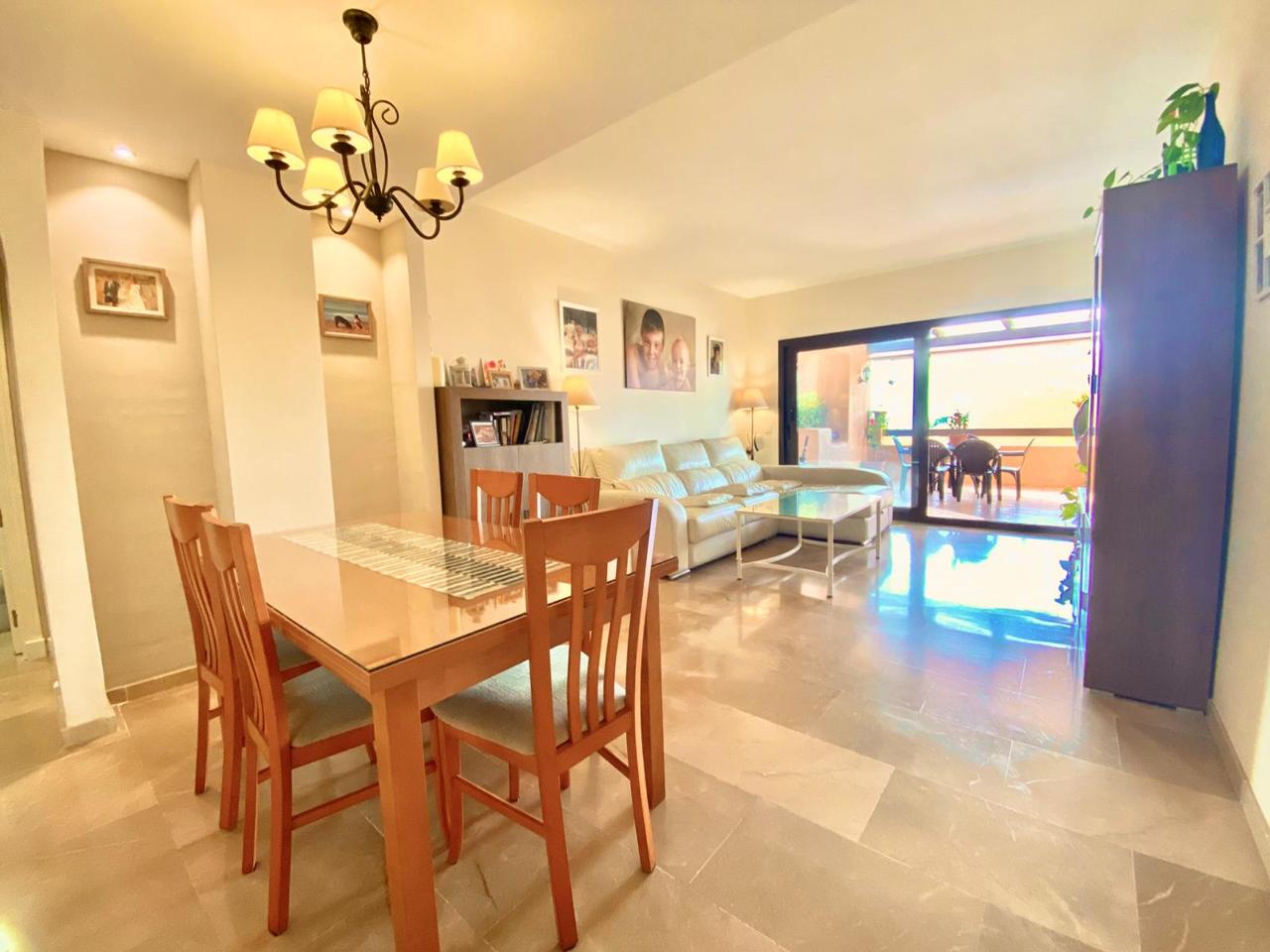 Apartment in San Luis de Sabinillas - view 1