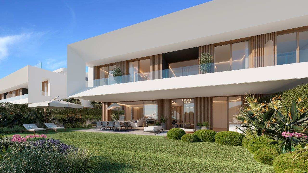 Villa in El Paraiso - view 1